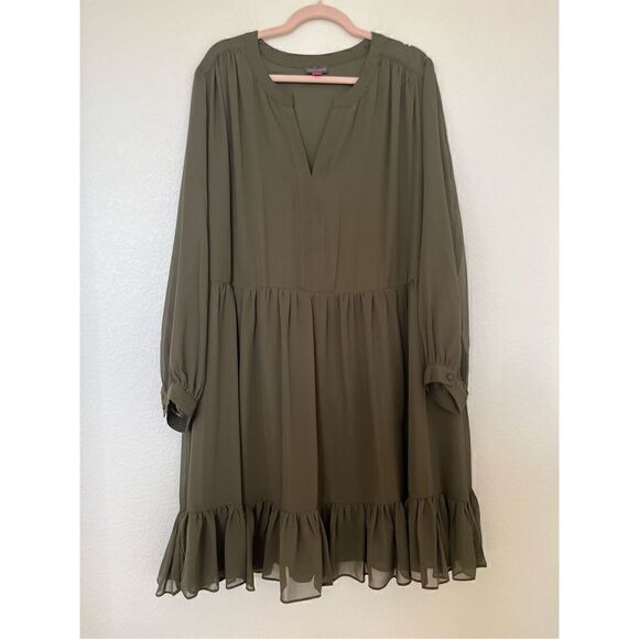 Vince Camuto Plus Size Long-Sleeve Split-Neck Dress NEW - Picture 4 of 9